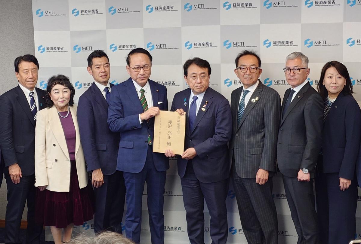 260428_赤澤経済産業大臣