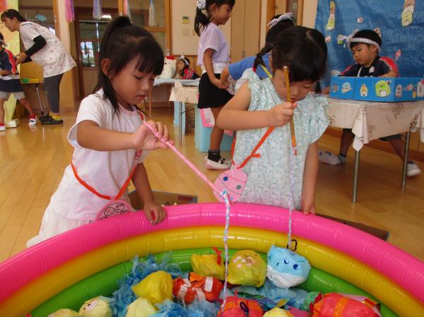 上手に釣れるかな🐠