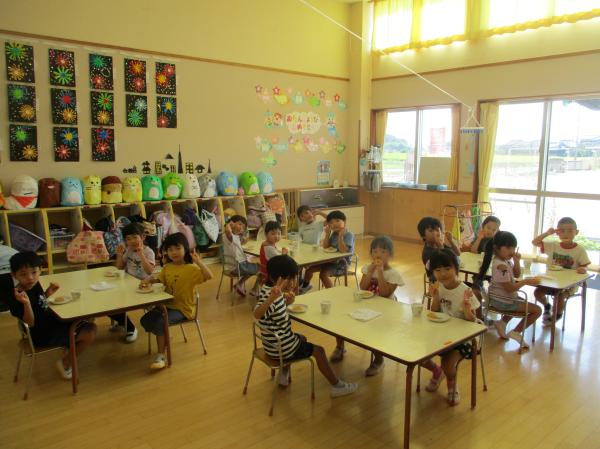 きりん組、本物のわなげみたい!!