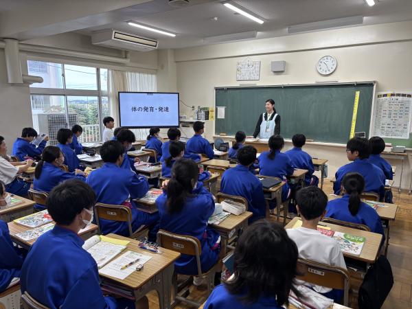 「体の発育・発達」