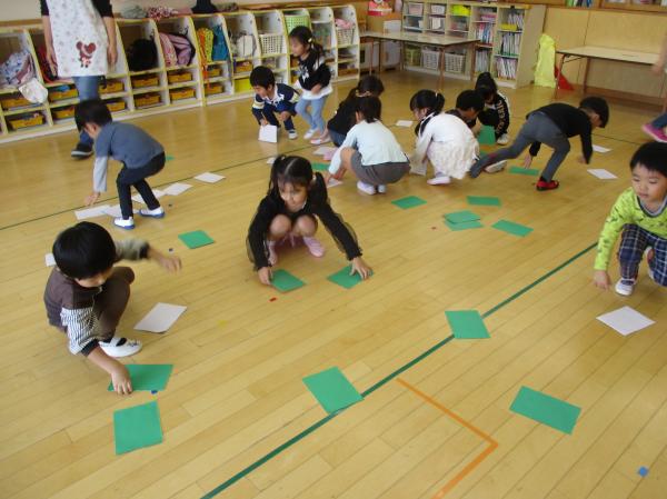 カードをめくるぞ✨