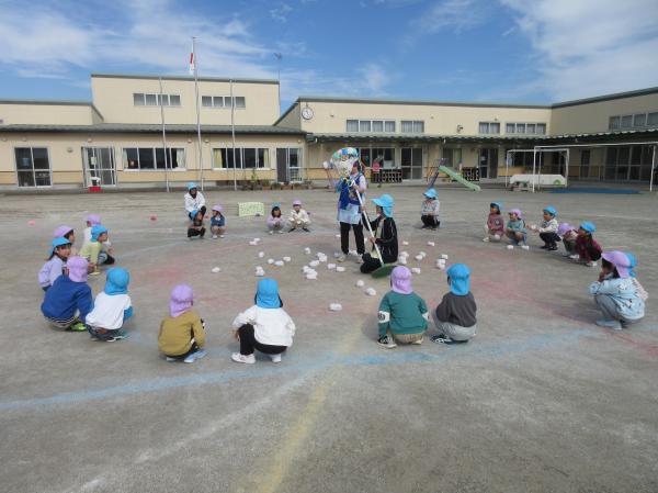 「どっちが勝つかなぁ~」