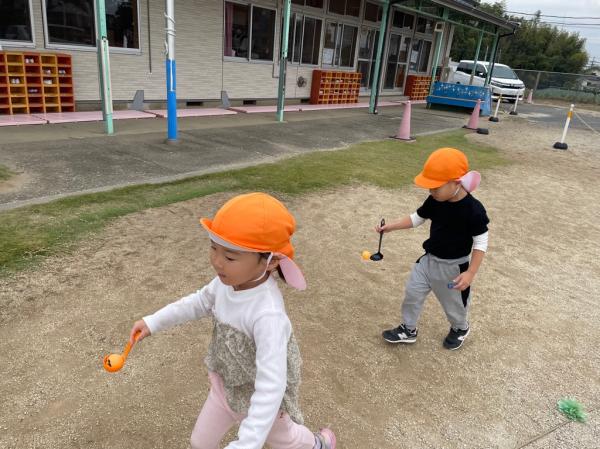 カボチャキャンディー落とさないようにね🎃