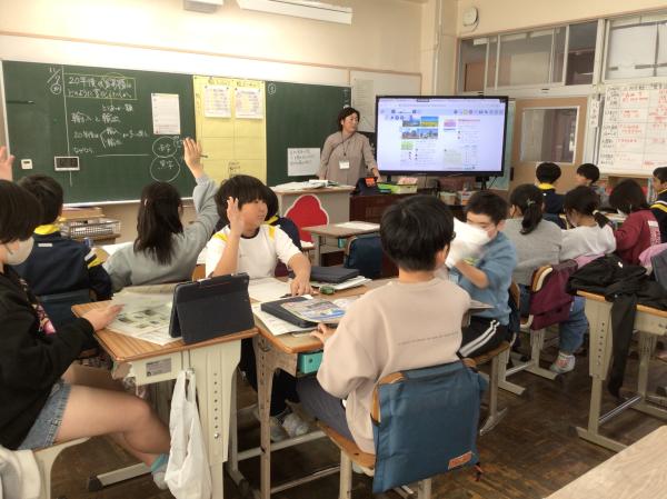 C5CDE7C6-419C-4ED4-87F0-0F24E7C7FA30