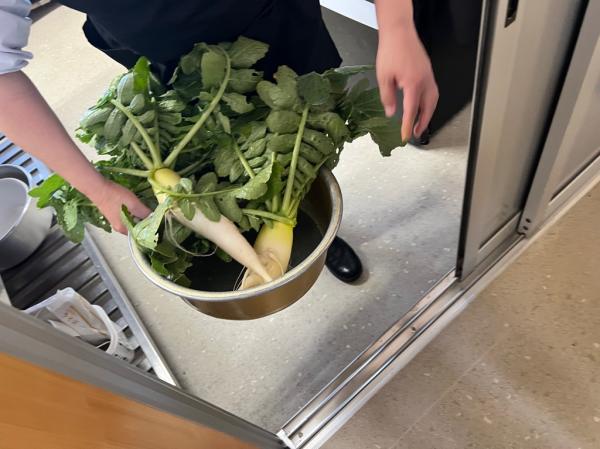 「みんな〜行ってきまーす✨」