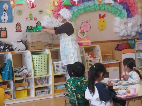 土の中から何がでてくるかな?