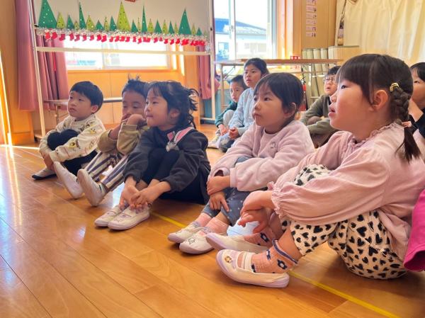 縄跳びは「skipping rope」っていうんだね🌈