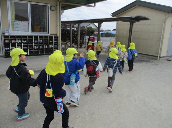 お散歩に行ってきま〜す😊🖐