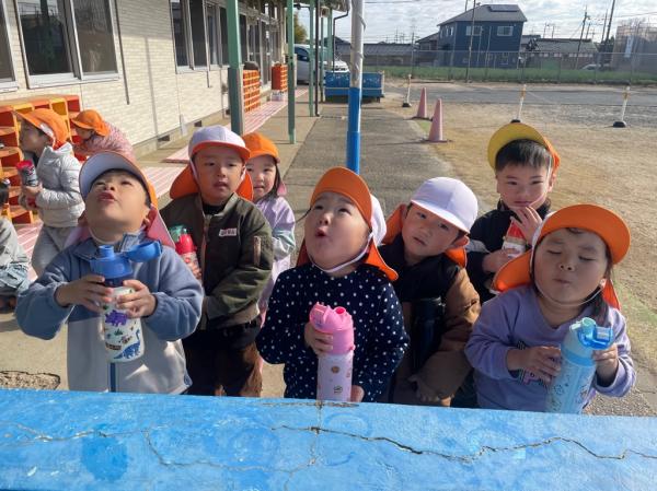 ガラガラうがいに挑戦🥛