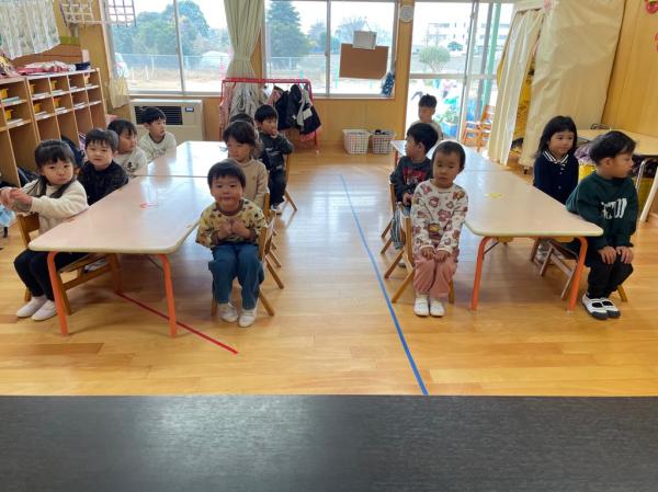 話を聞く姿勢もかっこいいでしょ✨