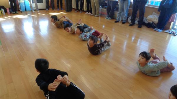 リズム遊び「かめ」