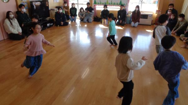 「汽車」 全力で走ります!!