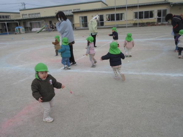 みんなでしっぽとり💨