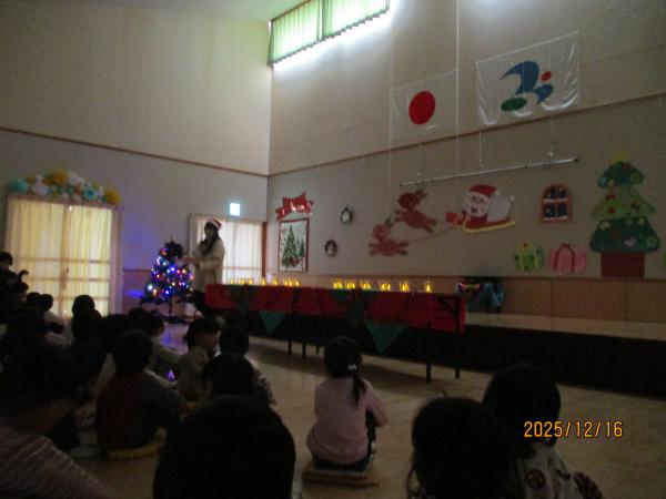 キャンドルライトも素敵に光っているね🕯