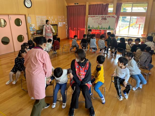 音楽をよく聞いて座るよ!!