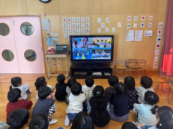 最後は、今年一年の思い出を振り返り、みんな「なつかし〜ね〜😆」