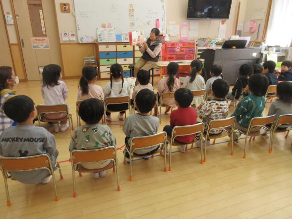 おはなし会(年少組)