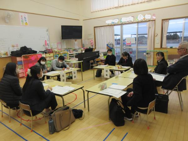 市教研幼児研究部研修会