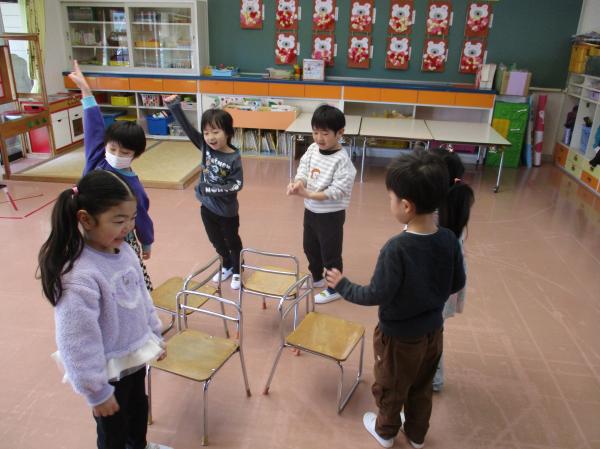 椅子が少なくなってきました❗