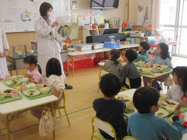 給食訪問(たんぽぽ)
