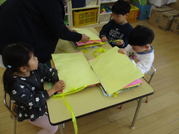 先生に教えてもらいながら頑張ったよ😁👍