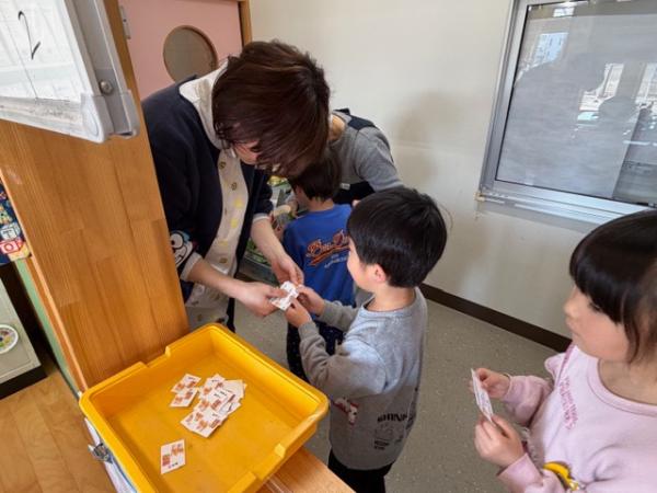 チケットをお預かりします