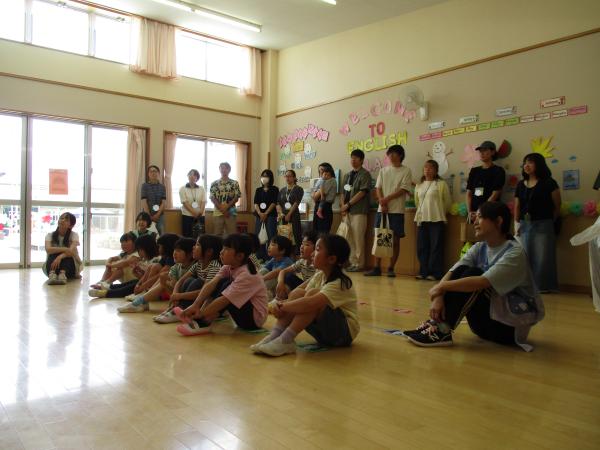 英語教室参観の様子(ほし組)