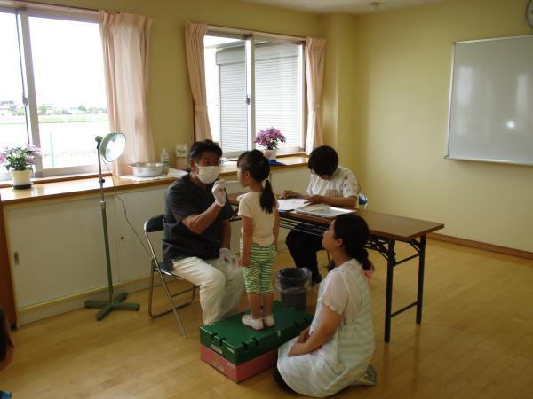 歯科検診の様子