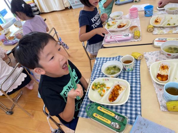 いただきままーす🥢