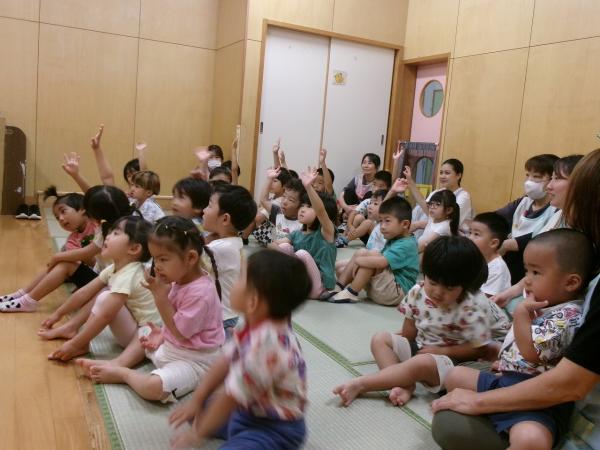 「質問、ある人〜?!」「はーーーい!!!🖐」