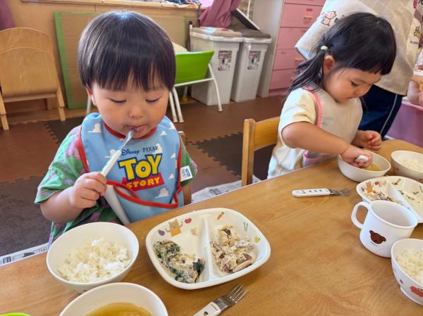 給食に納豆サラダ登場!!おいしかったね💕