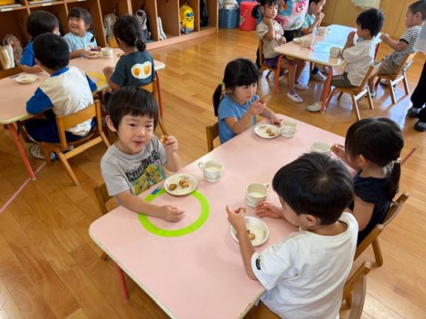 いただきます💕おいしいね🍪