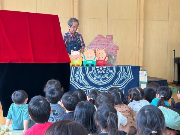 最後はやきにく・とんかつ・しゃぶしゃぶのぶたさん🐷が出でくる三匹のこぶたのお話😊✨