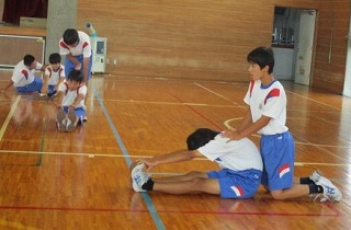 特別支援学校の生徒と交流 ~2年体育~