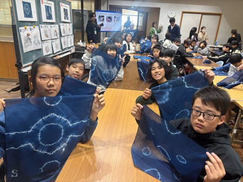修学旅行(藍染め体験、昼食、中禅寺湖)
