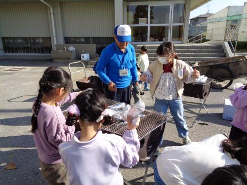 1.2年生 焼き芋パーティー