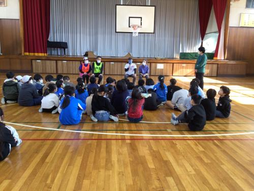 ブラインドランナー体験を行いました。