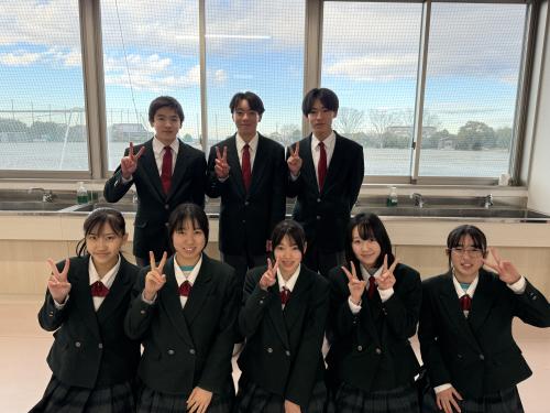 新旧生徒会引継ぎ式