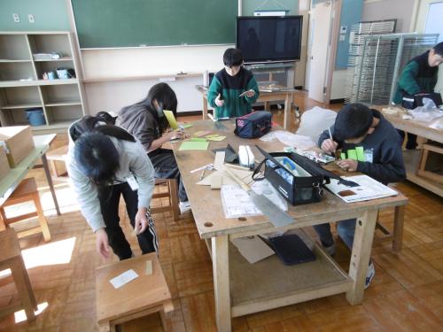 4年生 図工の授業