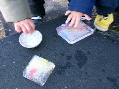 氷作りに挑戦しました!