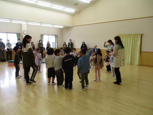 2月26日 保育参観、懇談会(年長組)✨