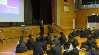 始業式 ~最高の小絹中学校を目指して~