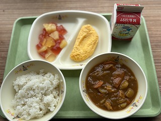 チーズオムレツ
