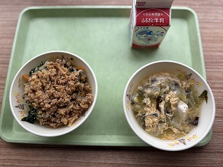 ビビンバ 韓国語で「混ぜご飯」