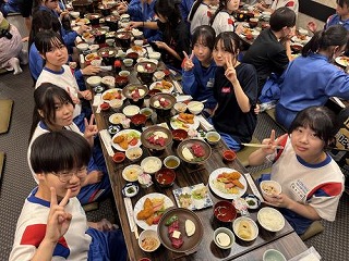 修学旅行52「2日目の夕ごはん」1