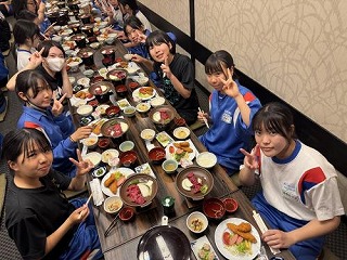 修学旅行53「2日目の夕ごはん」2