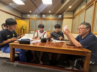 修学旅行66「最終日に向けて部屋長会議」4