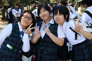 修学旅行79「北野天満宮にて」1