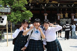 修学旅行89「北野天満宮にて」11