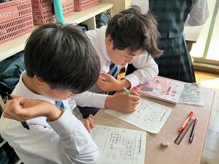 午後は頭を働かせて